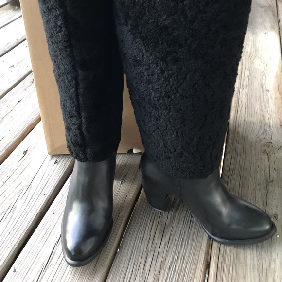 Blk UGG Ava shearling tall boots NWT - Picture 4 of 8